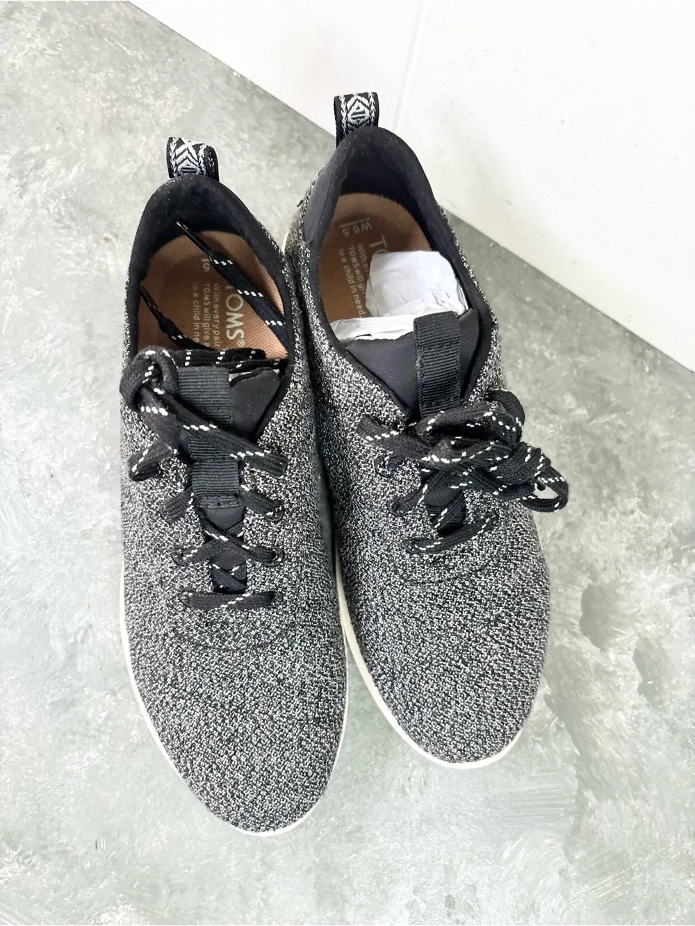 Toms Terry Cloth Cabrillo Comfort Sneaker 10012420 Womens Sz 6.5 white Black